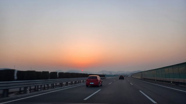 風(fēng)景-圖片來源編輯網(wǎng)